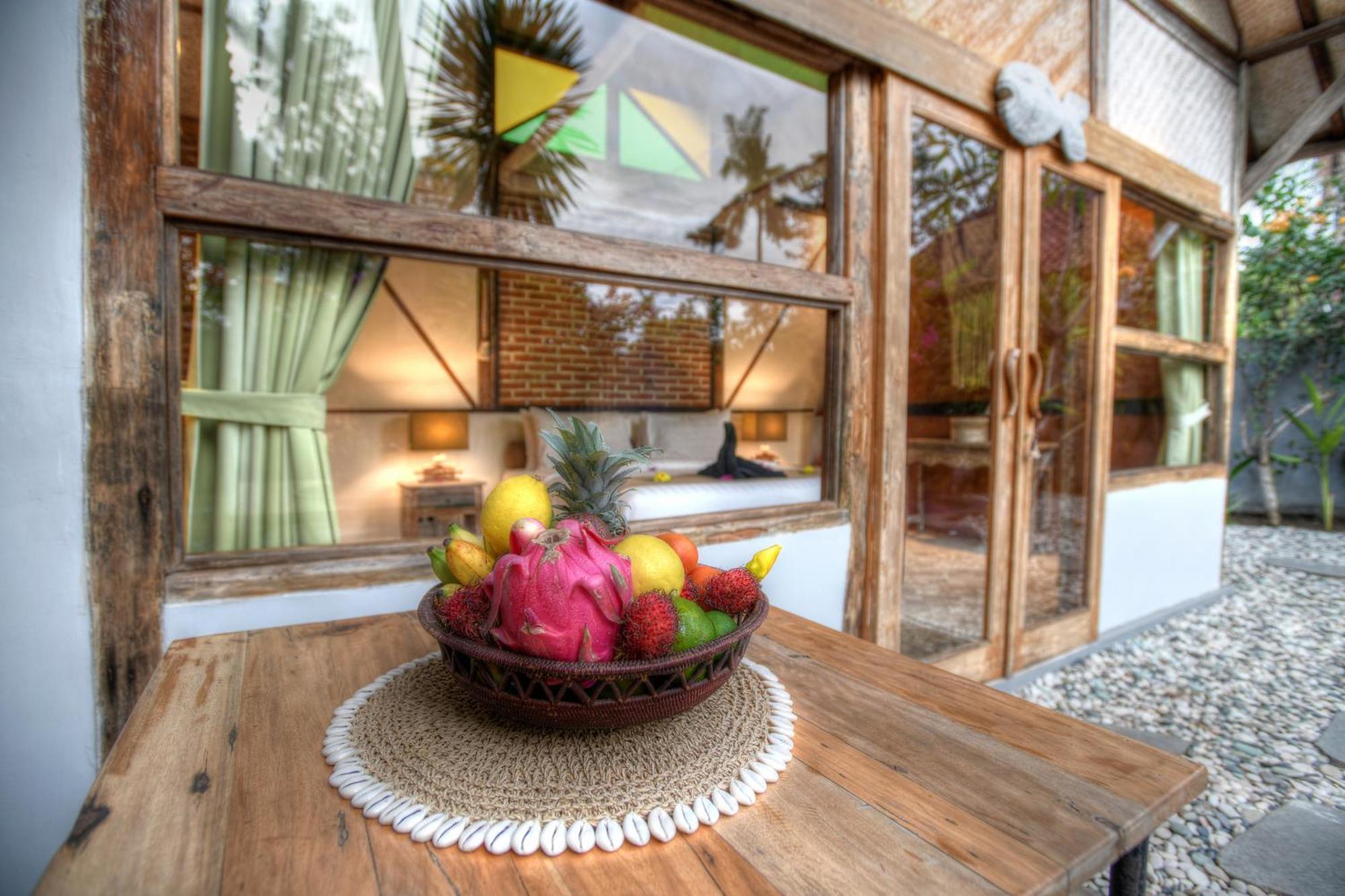 Villas Samalama ギリ・アイル エクステリア 写真